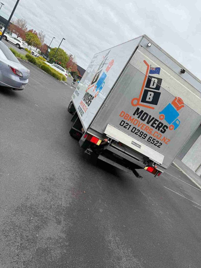 DB Movers Truck Moving Hamilton